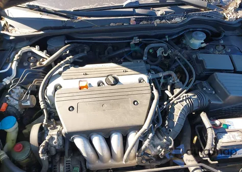 2004 Honda Accord 2.4 Lx from USA, damaged, VIN 1HGCM56304A070759